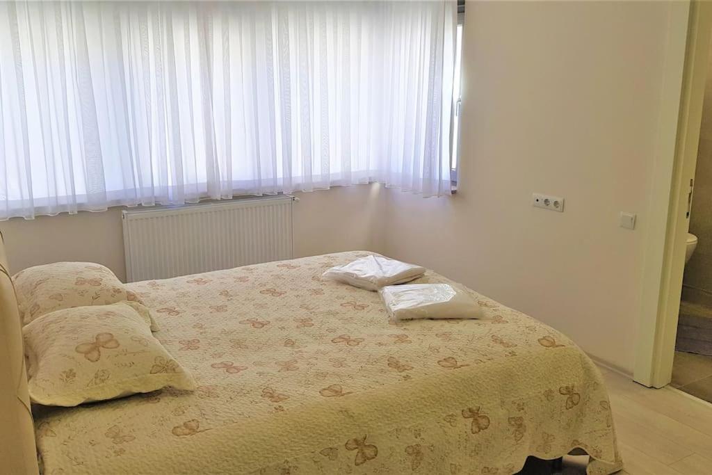 10 Location, Close To Beaches And Anywhere Appartement *