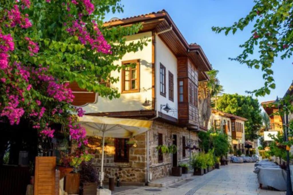 Appartement 10 Location, Close To Beaches And Anywhere Antalya
